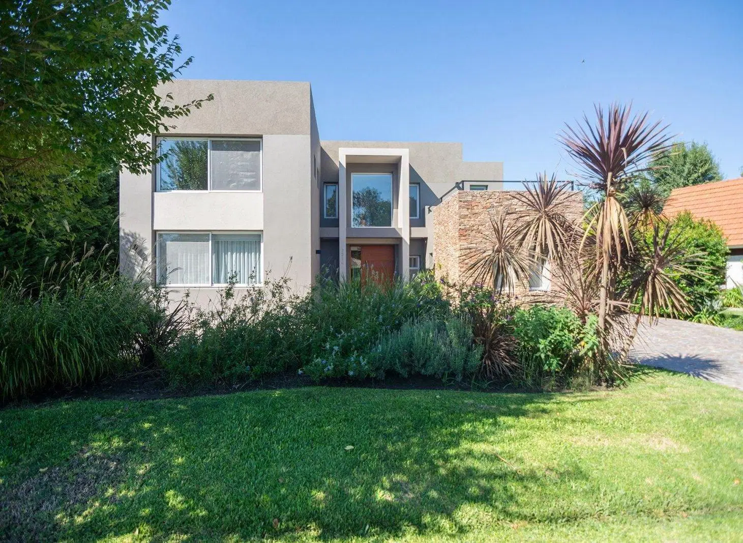 VENTA CASA - GOLFERS COUNTRY CLUB - PILAR 3