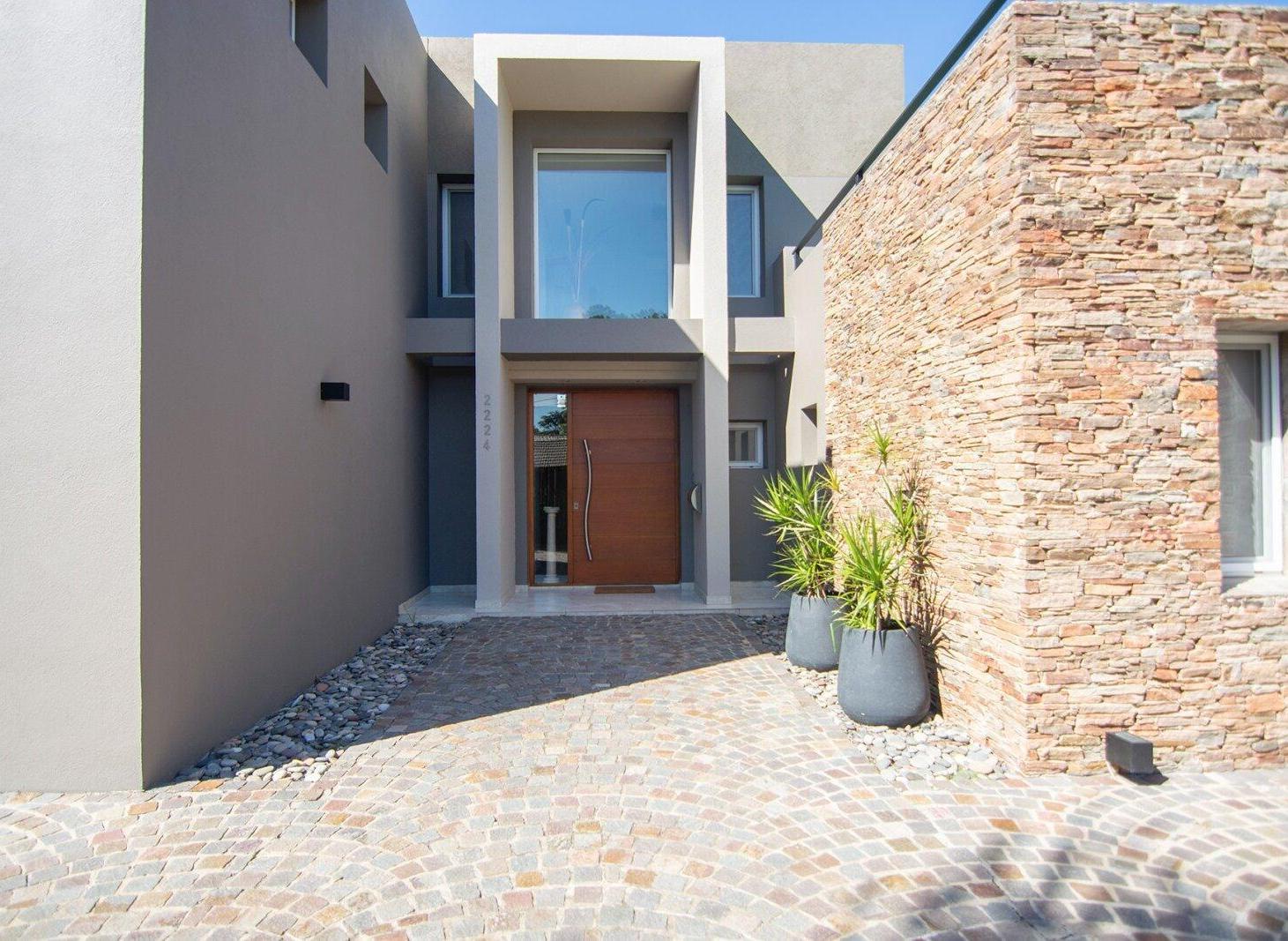 Foto de VENTA CASA - GOLFERS COUNTRY CLUB - PILAR, imagen 2