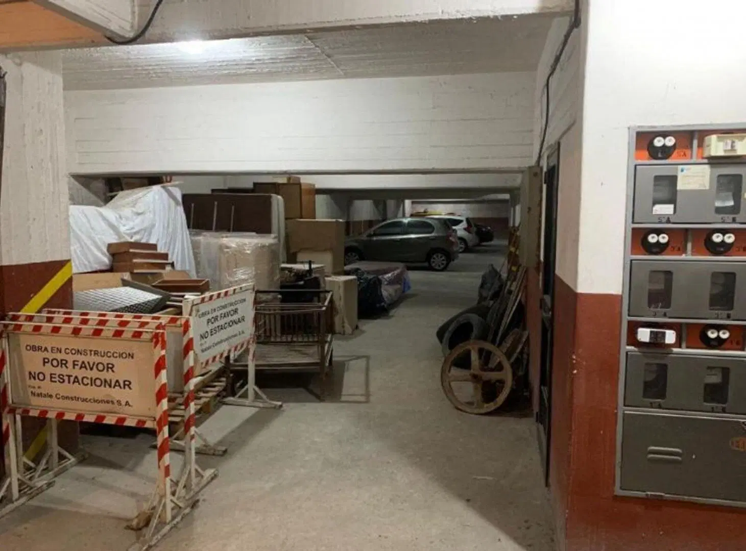 VENTA EN BLOCK DE COCHERAS- LOCAL Y 2 BAULERAS EN PALERMO 5