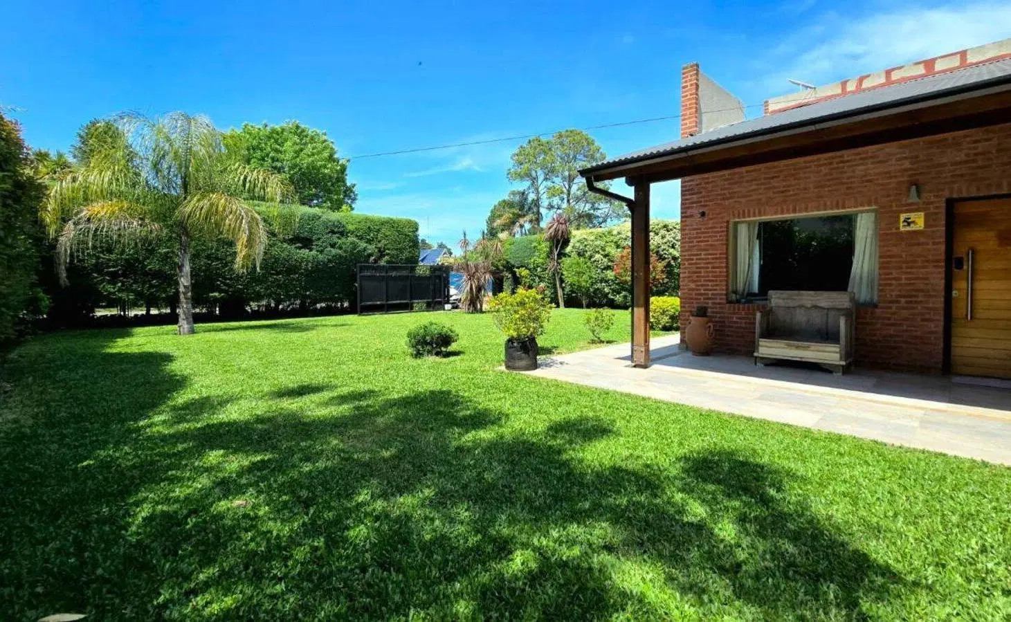 VENTA CASA EXALTACION DE LA CRUZ CON PILETA 3