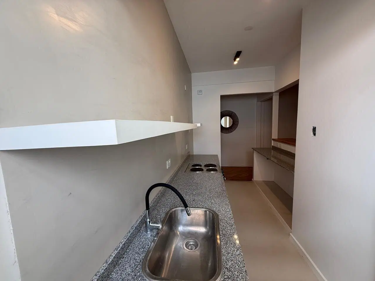 Departamento 2 ambientes grandes, reciclado a nuevo en Belgrano (casi Cañitas). 5