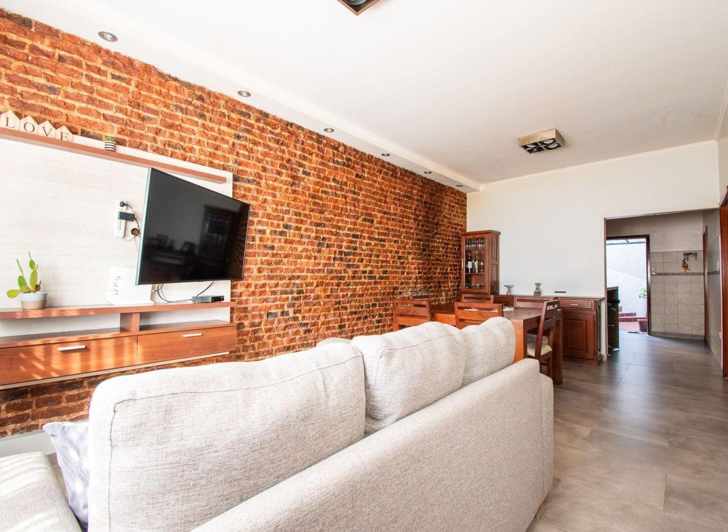 Foto de Venta casa 4 Ambientes con terraza propia, Wilde., imagen 2