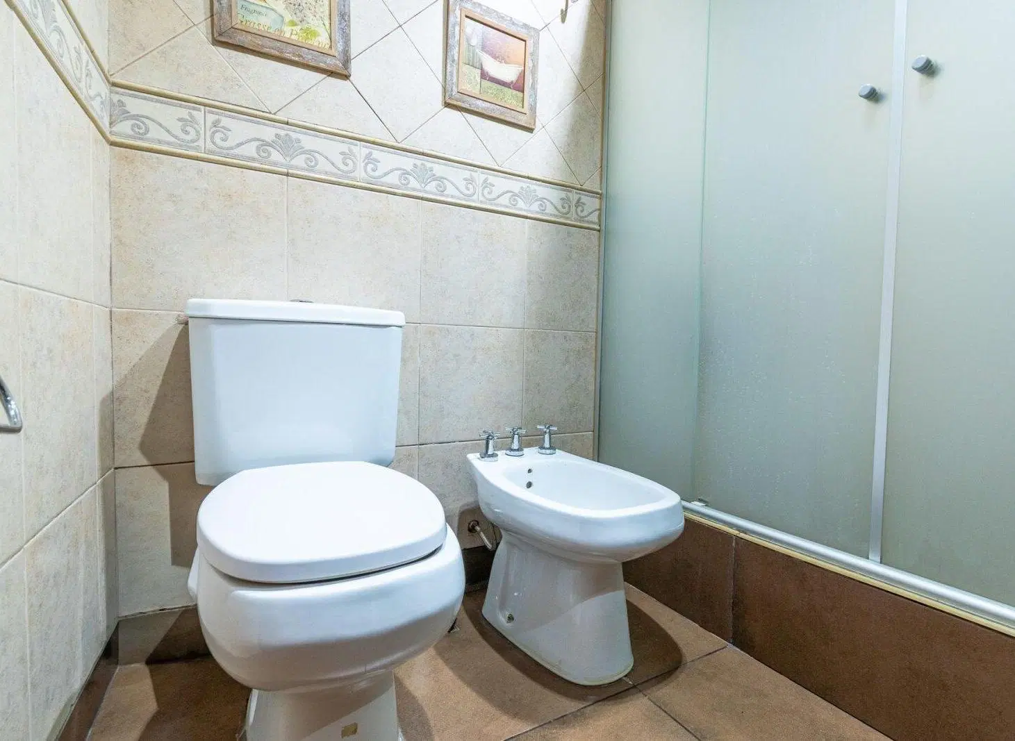 Venta casa 4 Ambientes con terraza propia, Wilde. 4