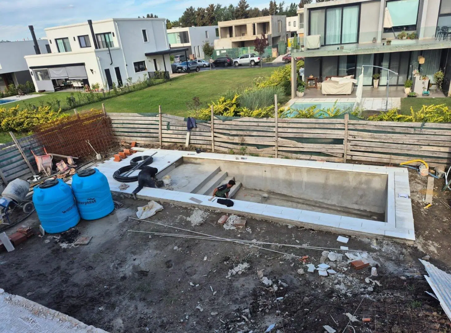 Venta Casa Nordelta Barrio Carpinchos 5 ambientes A estrenar 5