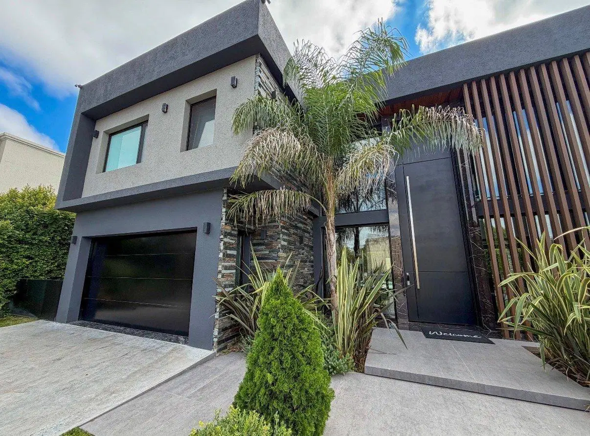 CASA EN VENTA 4 AMB HARAS DE SANTA MARIA 2