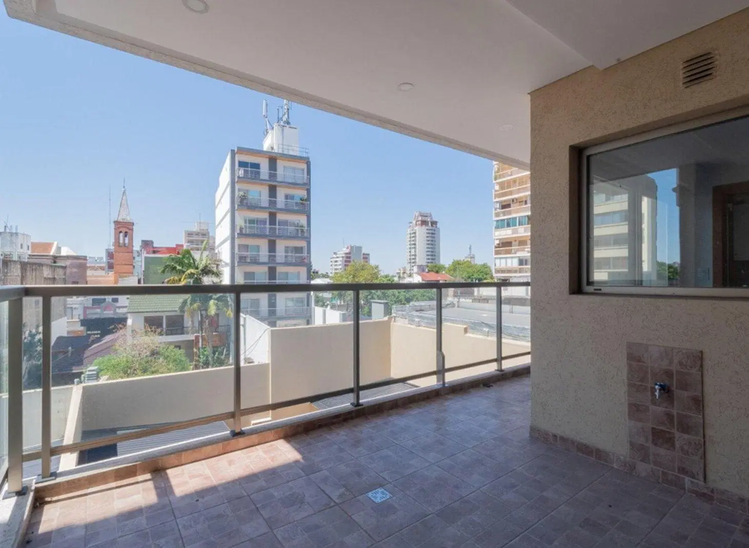 VENTA SEMIPISO 4 AMB BALCON 2 COCHERAS MATADEROS 5