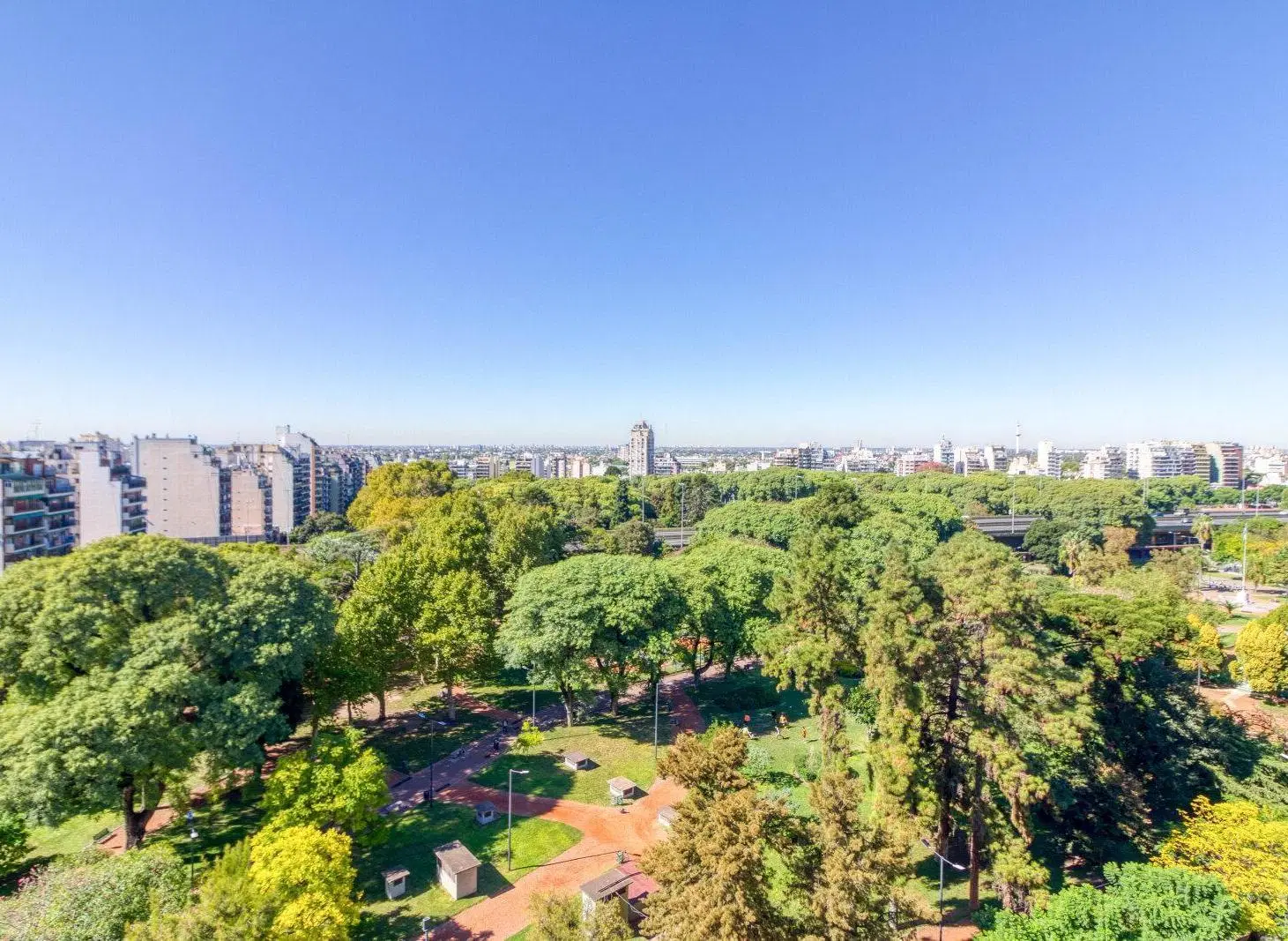 Venta | Duplex | 4 ambientes | con quincho y terraza propia. 2