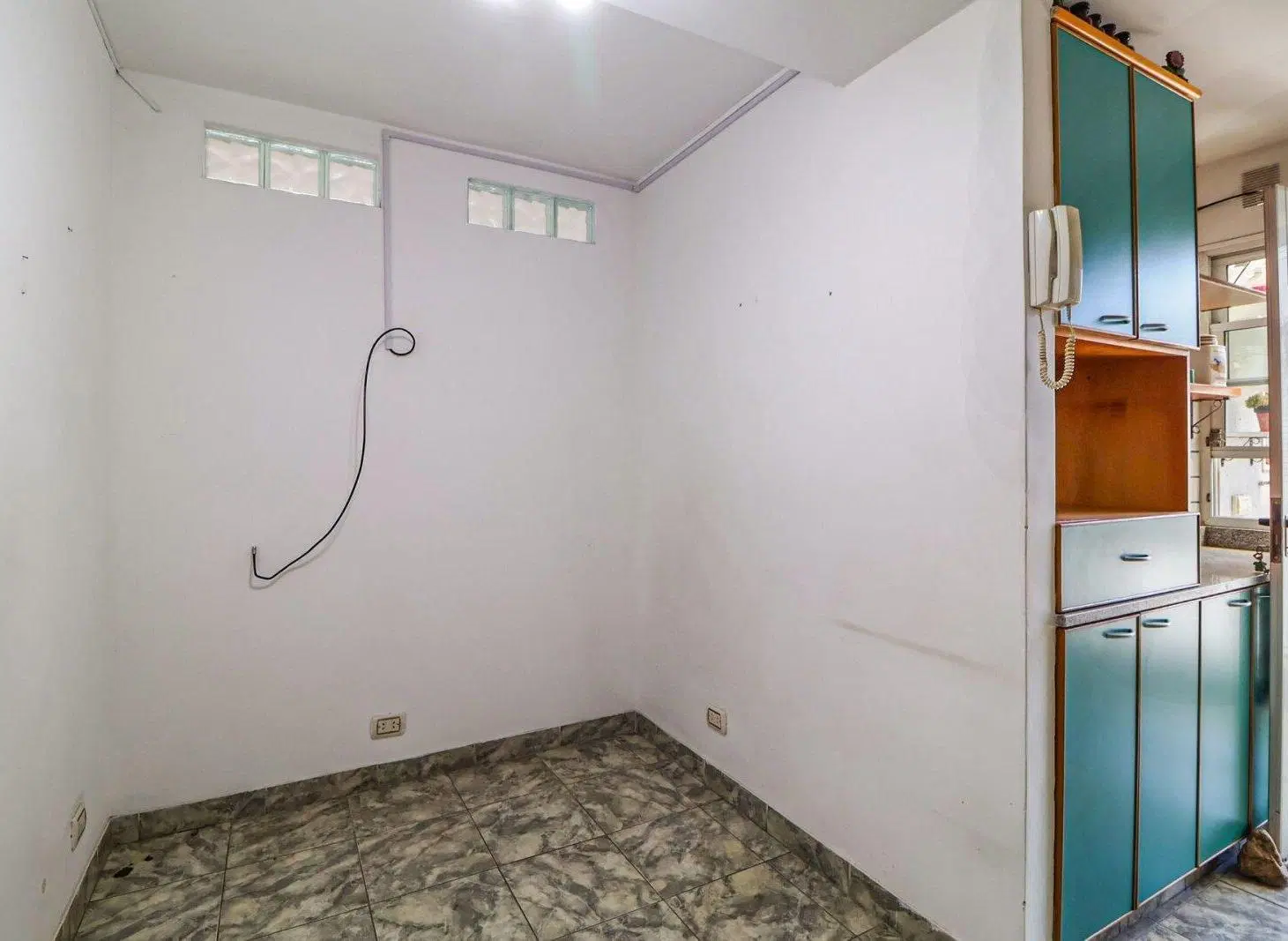 Venta 4 amb con gran balcón terraza y vista abierta 3