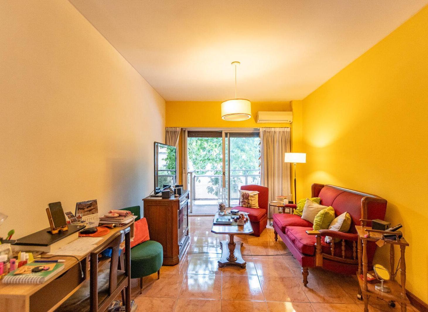 Foto de Venta Depto 4 amb al frente con balcon corrido - Villa Crespo, imagen 2