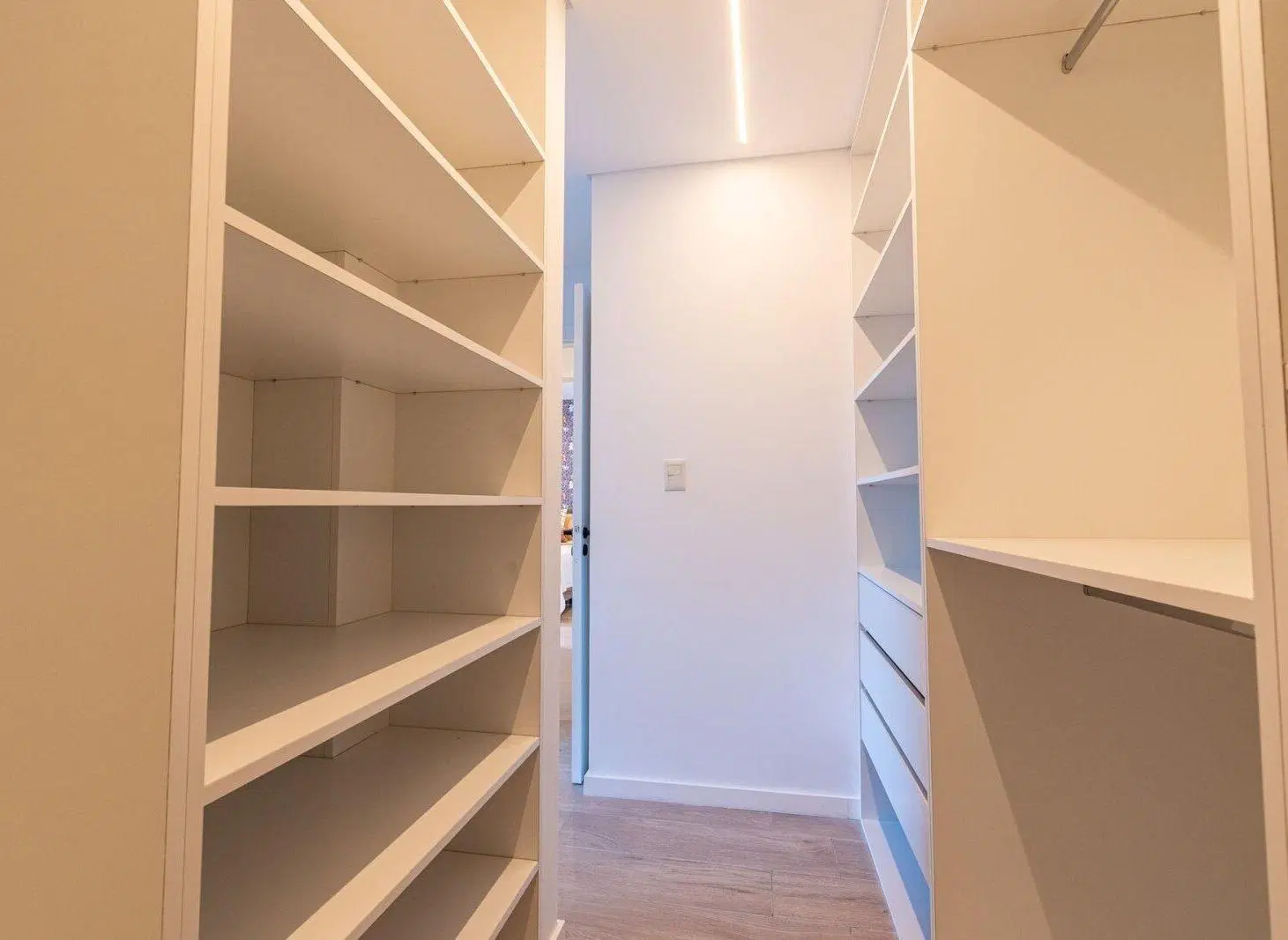 Venta Dúplex 4 amb. en Barrio Constancia Leloir 8