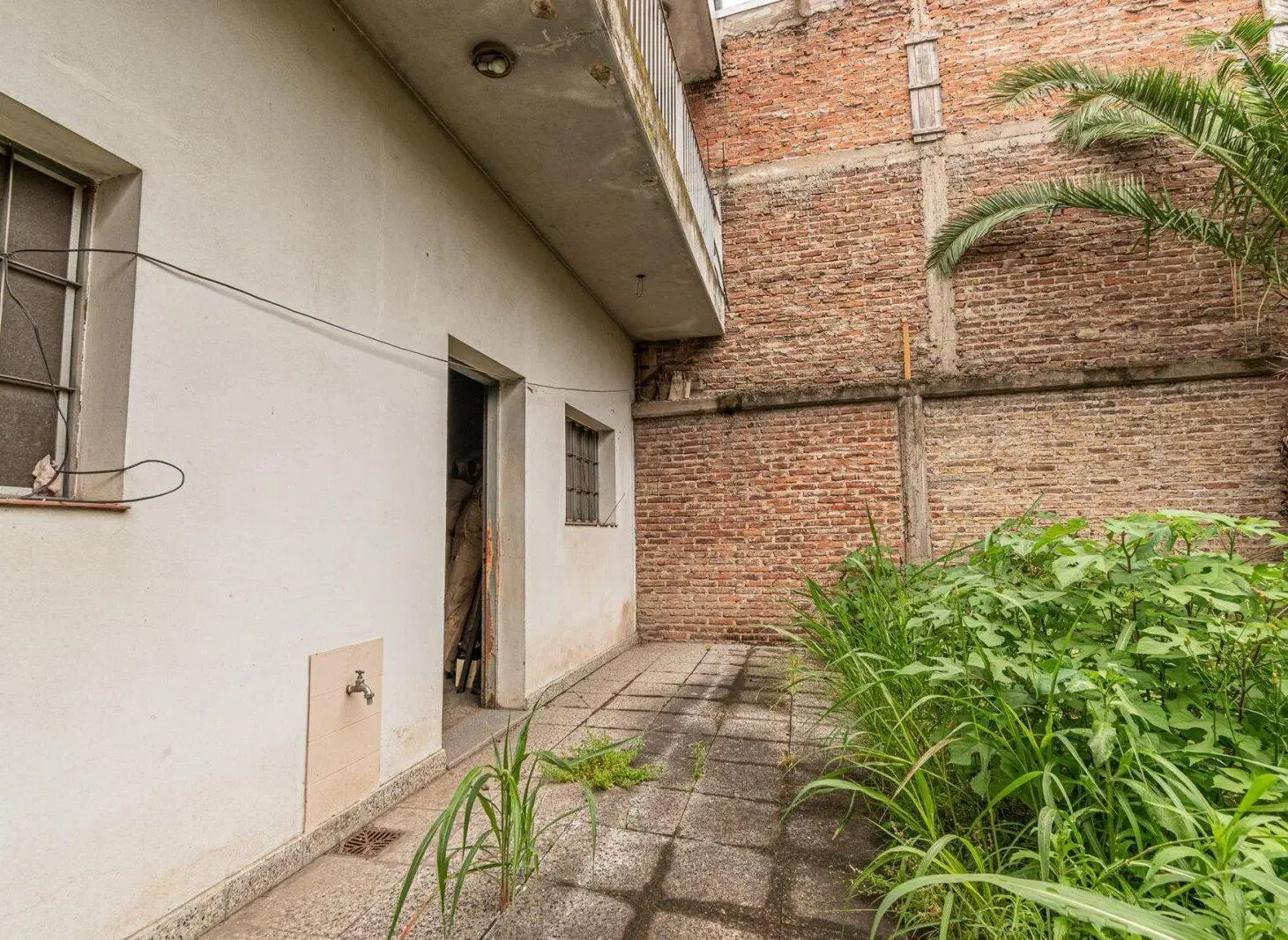 Venta Local con vivienda. Ituzaingó Sur Centro 2