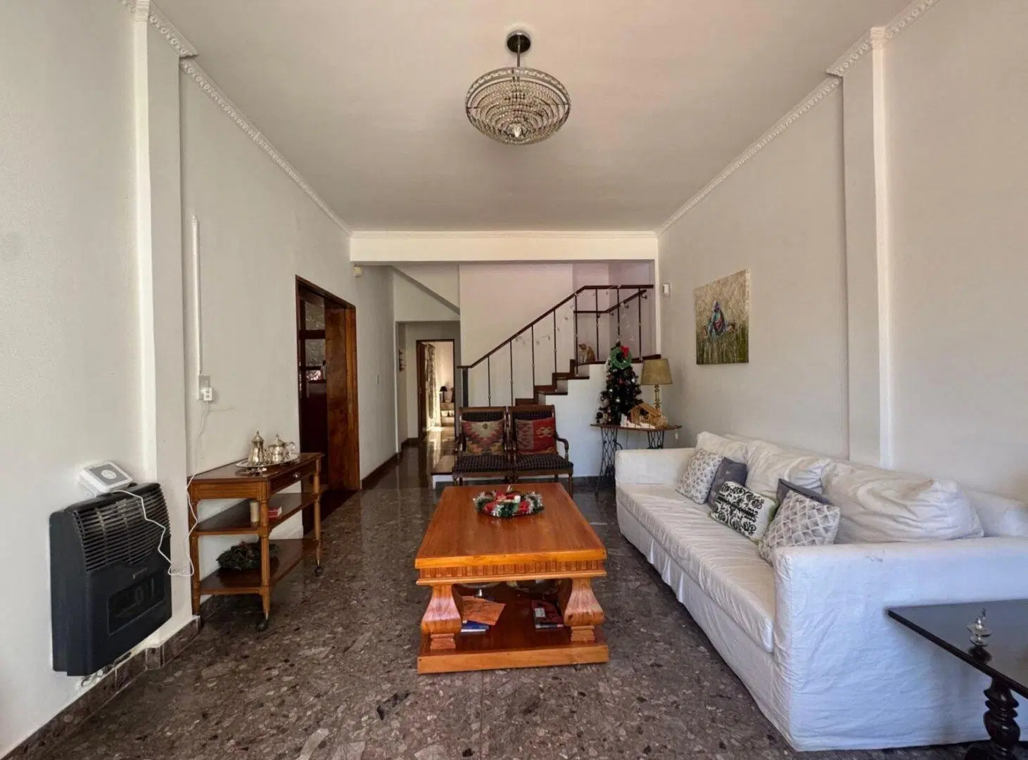 Casa en venta 4 dorm., pileta, jardín Don Torcuato 3