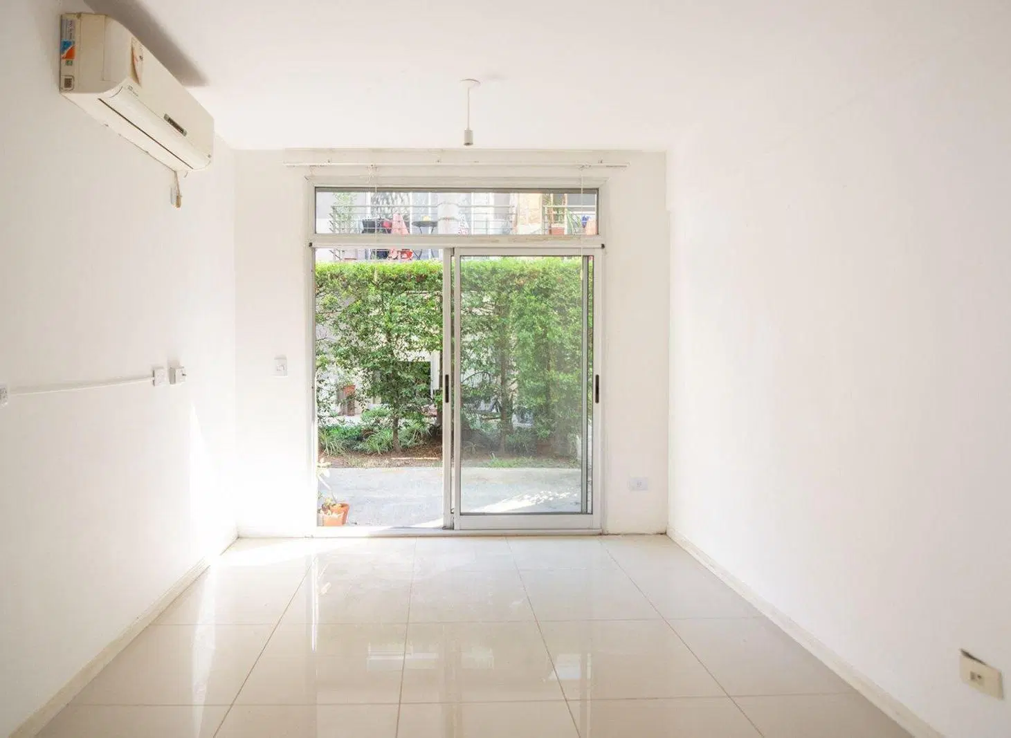 Venta 2 Ambcon Jardín Privado Residencias Q 1