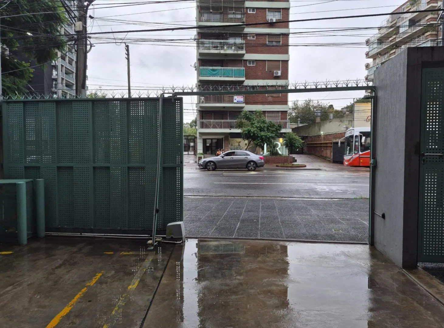 Venta Cochera Cubierta Primer Subsuelo - Olivos 6