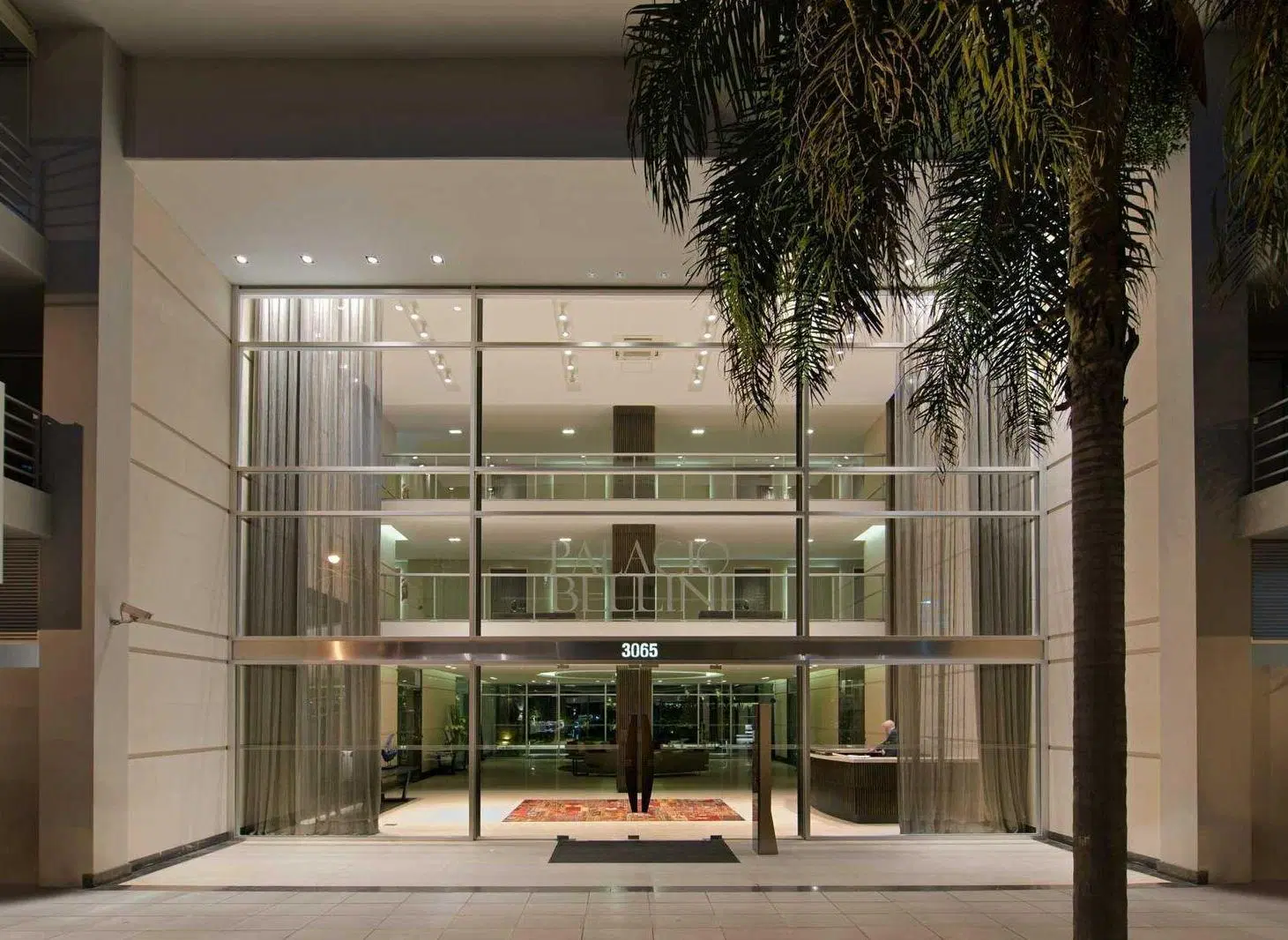 Venta departamento 4 ambientes en Palacio Bellini con terraza propia 3