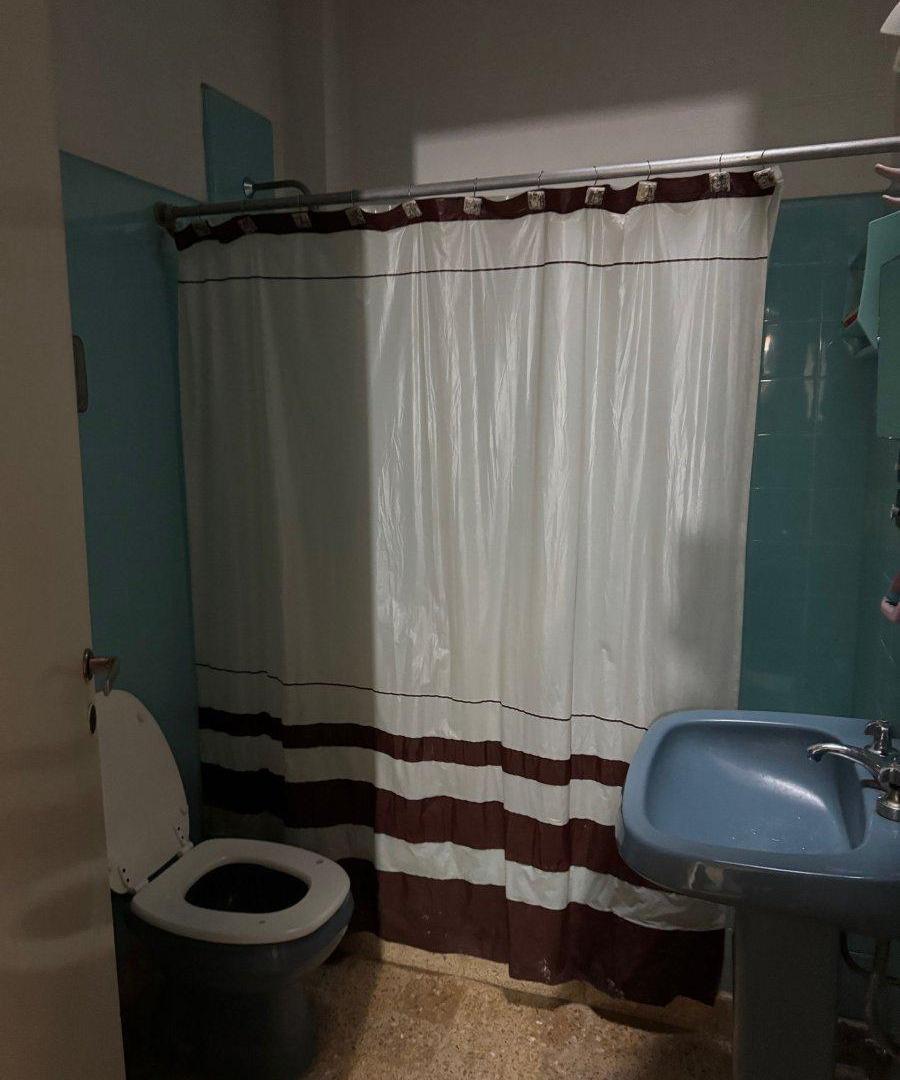 Foto de VENTA GALPON/DEPOSITO INDUSTRIAL LOCAL Y VIVIENDA, imagen 4