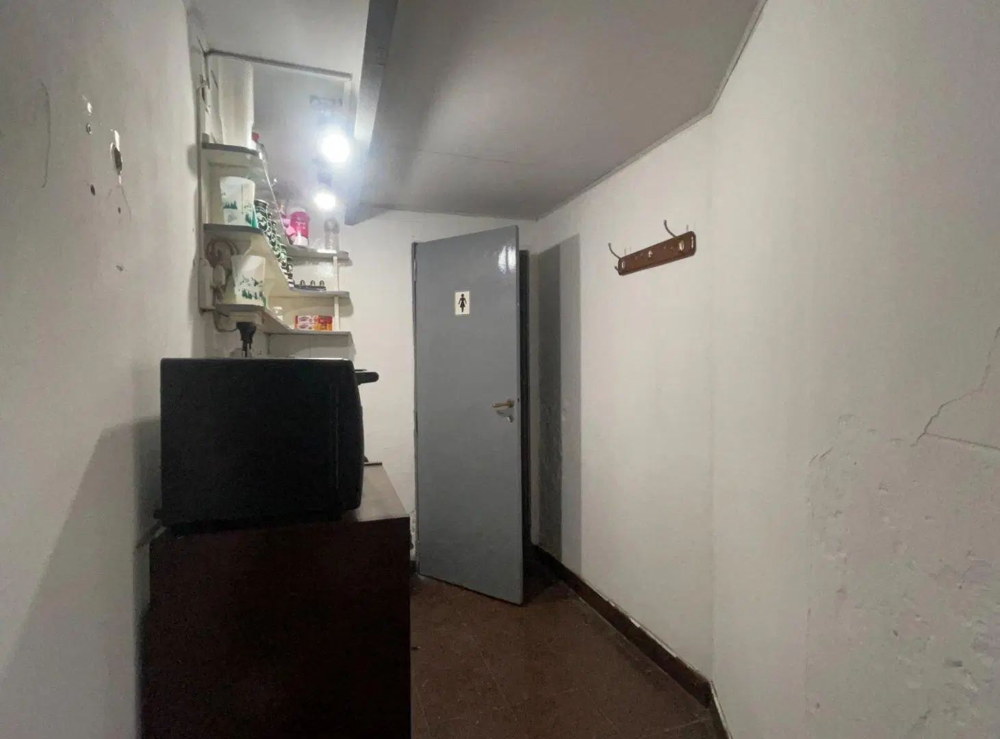 Venta Taller / Galpón / Depósito con Local en Munro 4