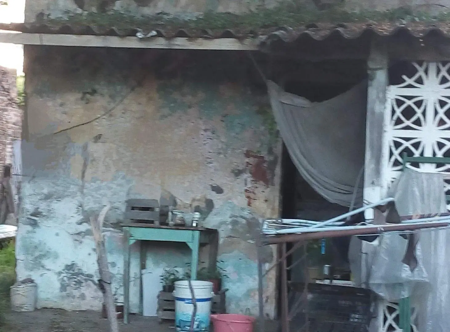 Casa 3 Ambientes A Refaccionar en pleno centro De General Rodríguez 5