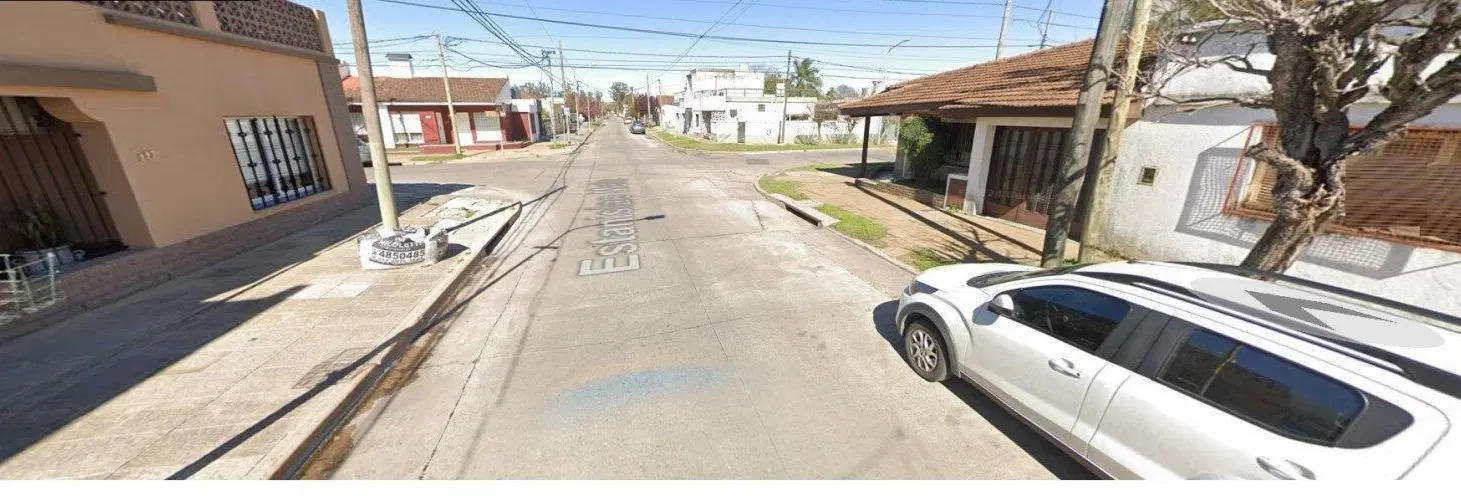 Casa 3 Ambientes A Refaccionar en pleno centro De General Rodríguez 8