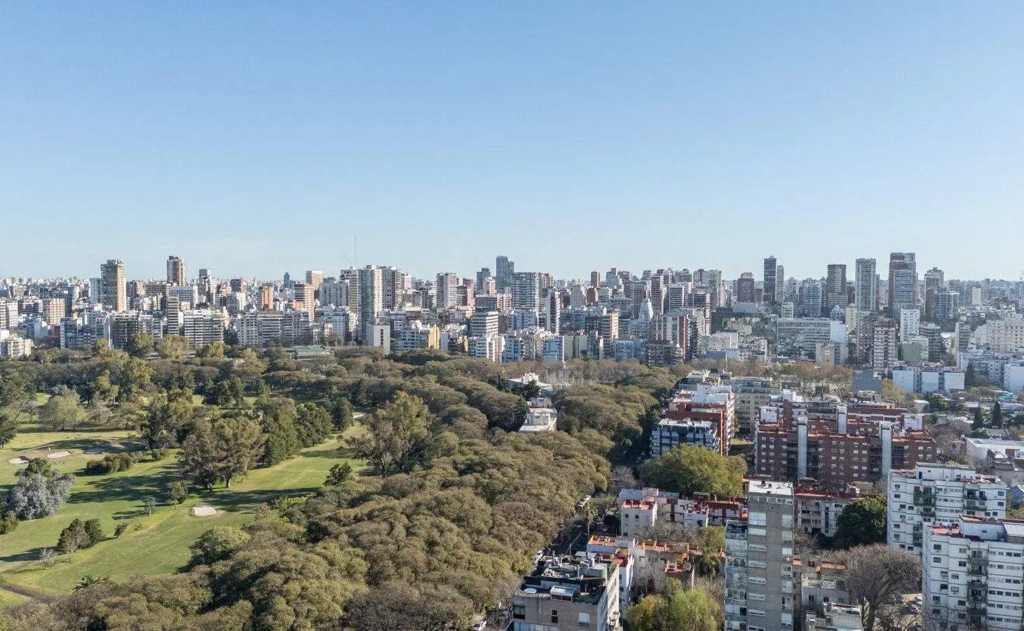 VENTA OFICINA TRIPLEX BAJO BELGRANO 6 AMBIENTES UNICA 3