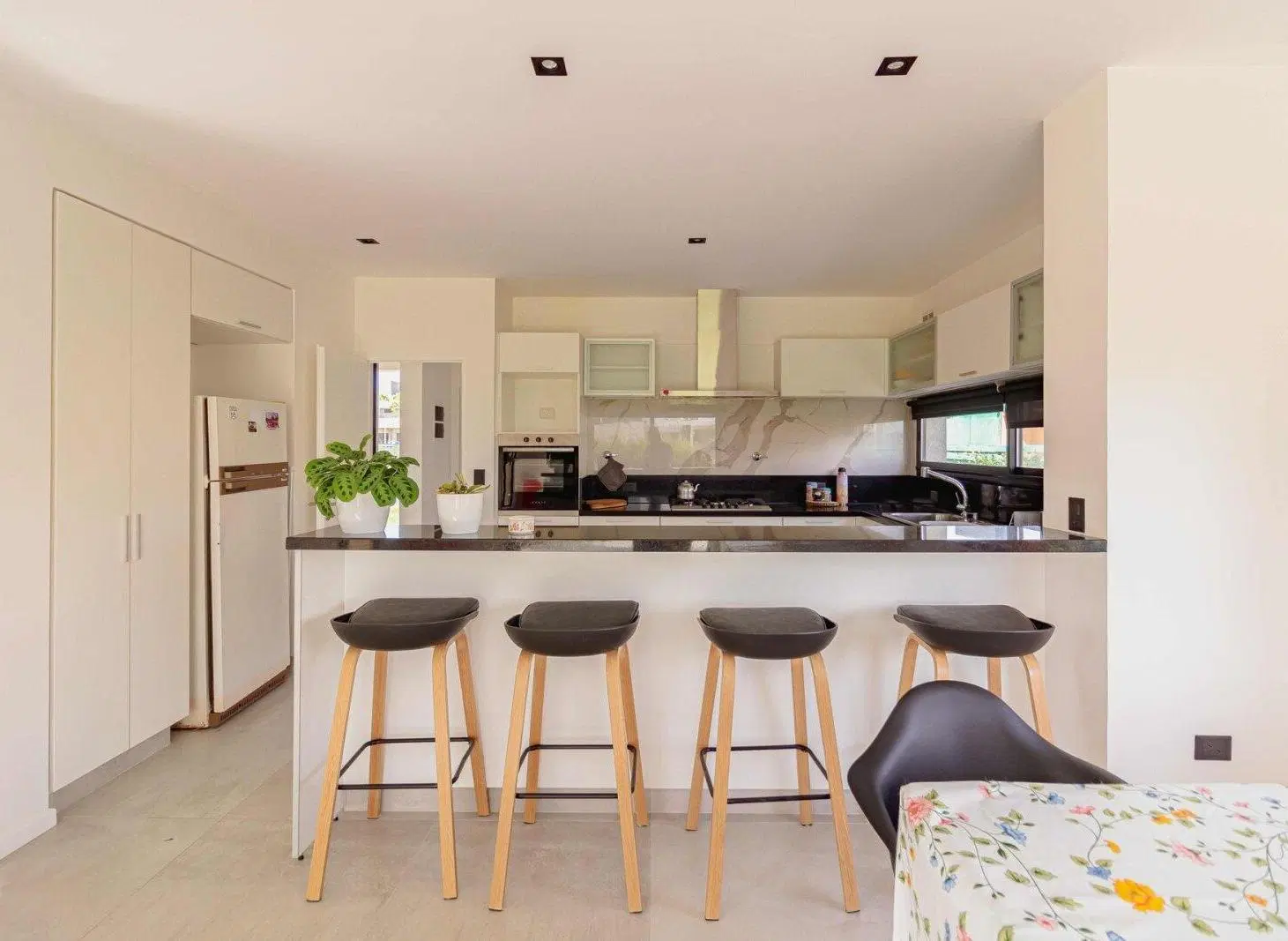 CASA EN VENTA PUERTOS DEL LAGO ESCOBAR 4