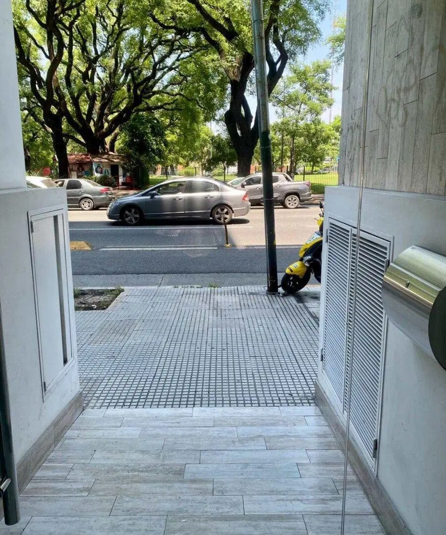 VENTA MONOAMBIENTE C/ BALCON CHACARITA 8