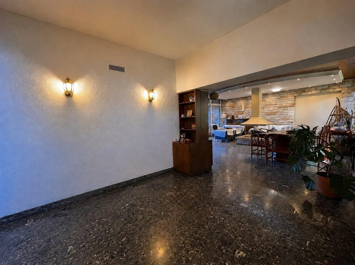 Casa estilo americana de 7 ambientes en florida 8