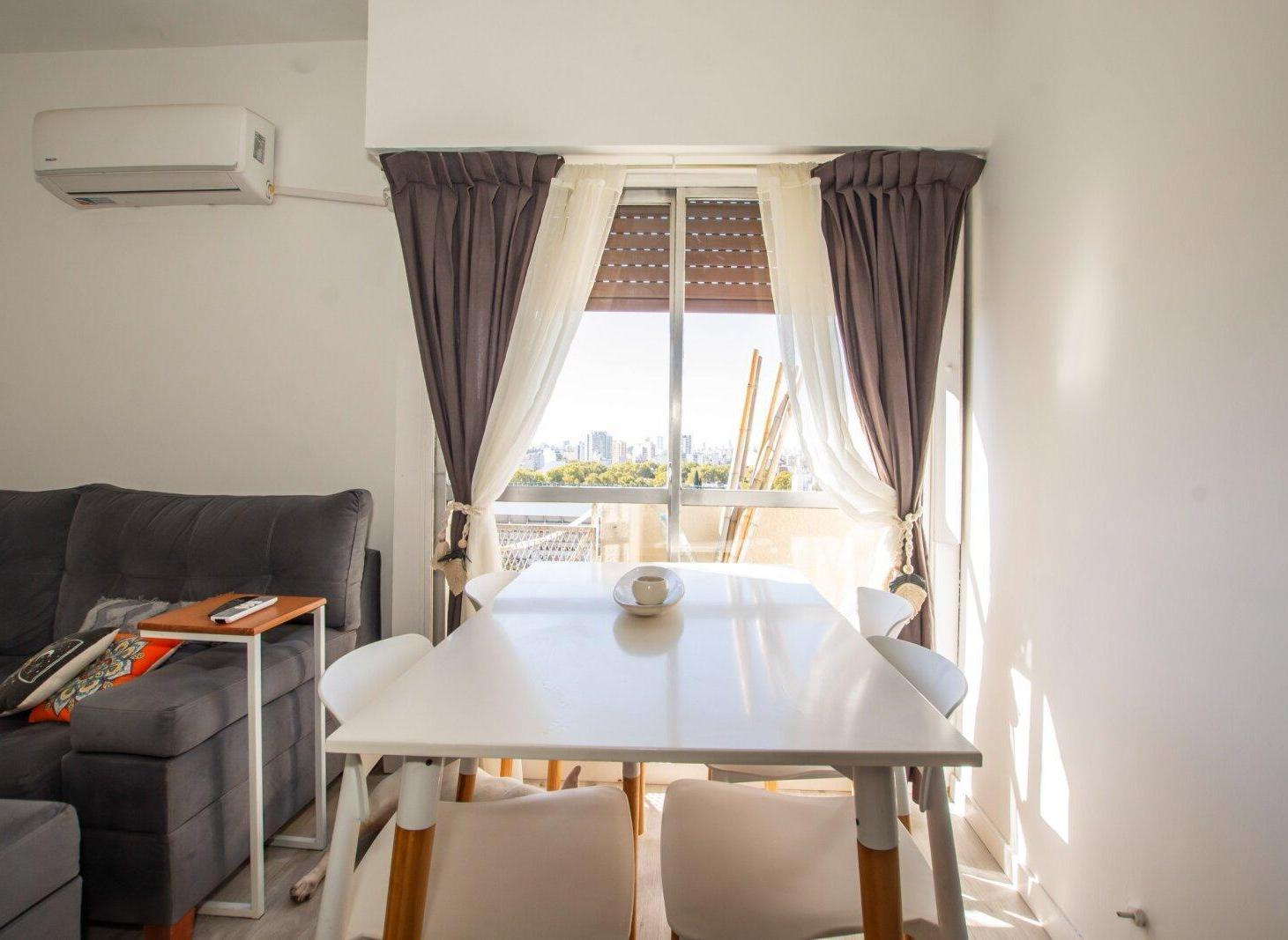 Foto de Venta 3 ambientes Villa Gral. Mitre con Balcón, imagen 1