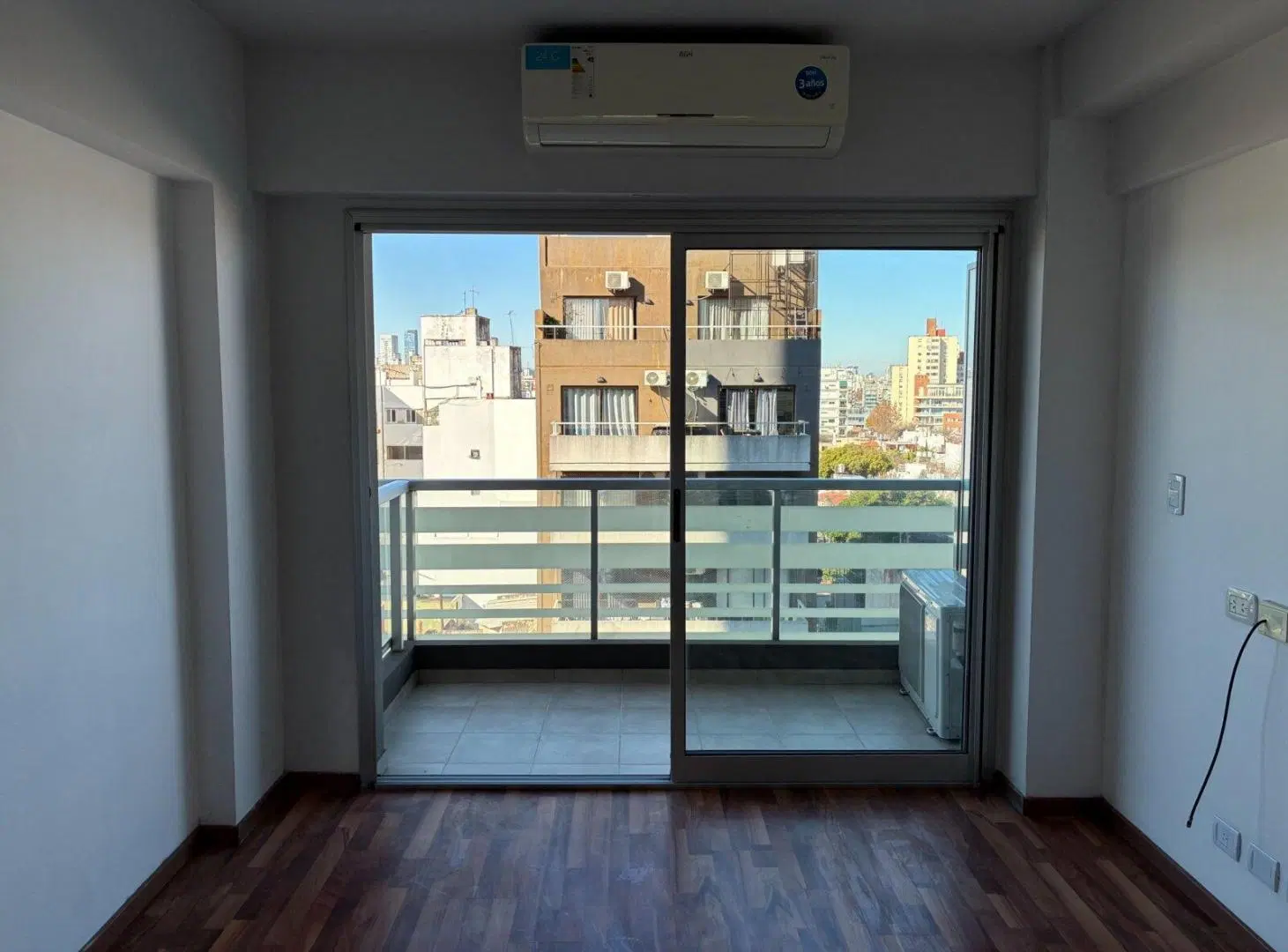 DEPARTAMENTO 2 AMBIENTES FULL AMENITIES CON BALCON Y COCHERA EN COLEGIALES 8