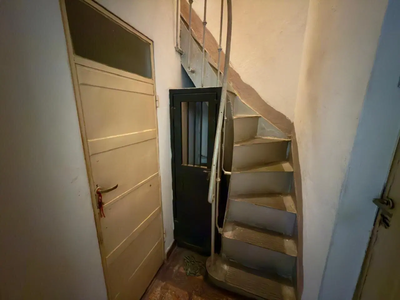 EDIFICIO EN BLOCK CON RENTA ACTIVA - 29 UNIDADES - 100% ALQUILADO - PARQUE PATRICIOS 3