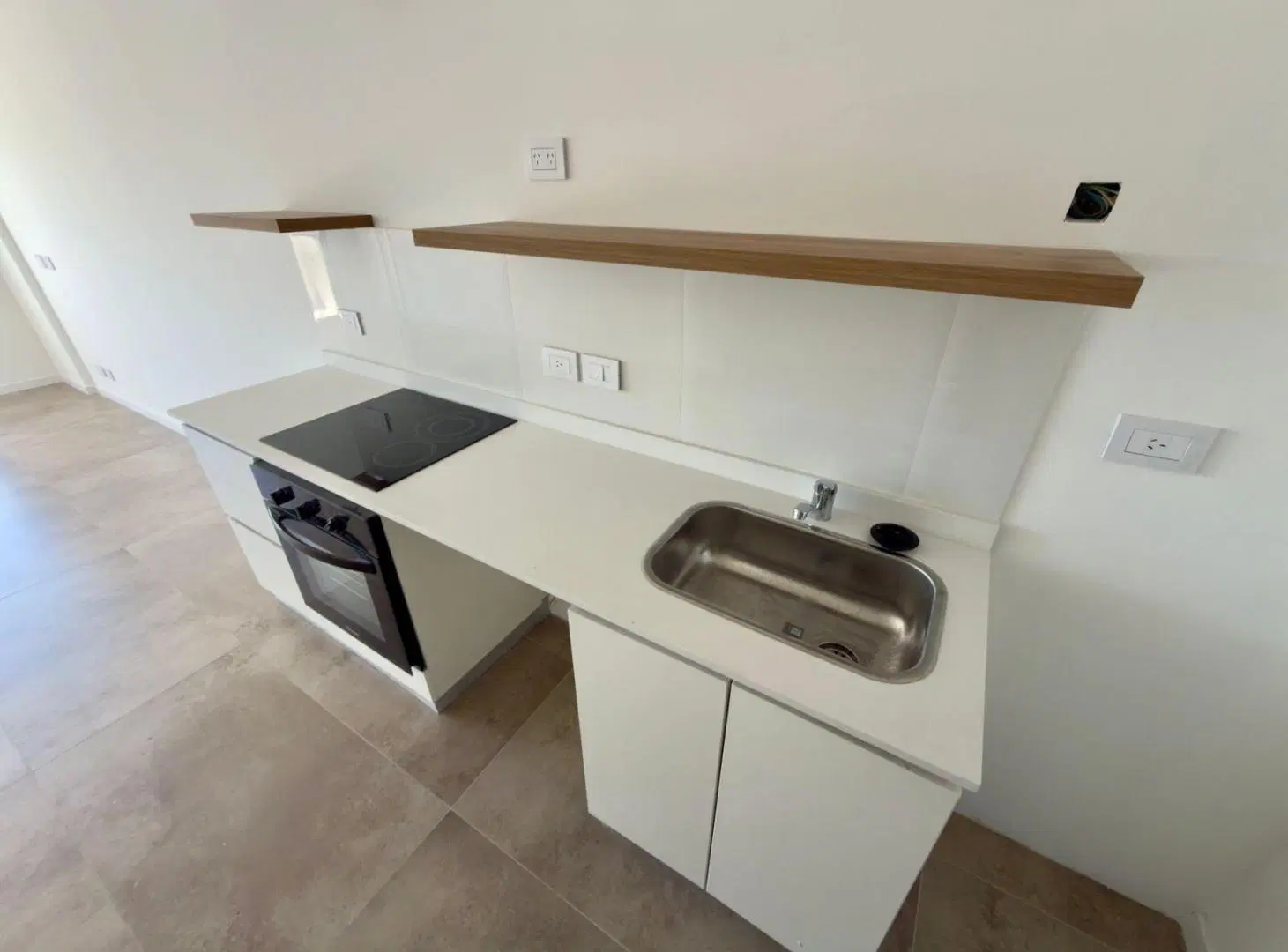 VENTA |MONOAMBIENTE A ESTRENAR CON BALCÓN Y VISTA PANORÁMICA | LINIERS 8