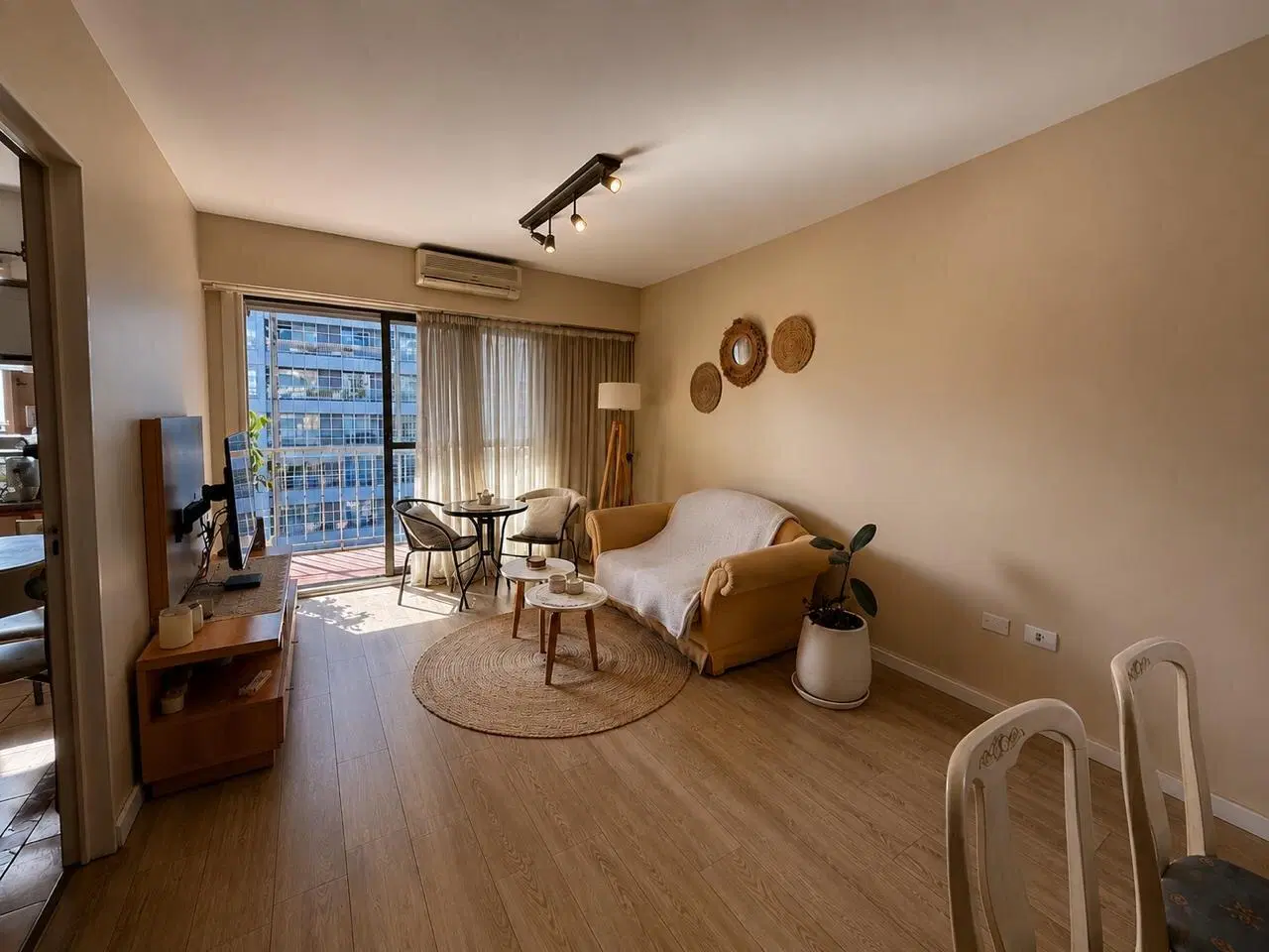 Departamento 3 ambientes en Venta en Vicente López con balcón al frente piso alto 8