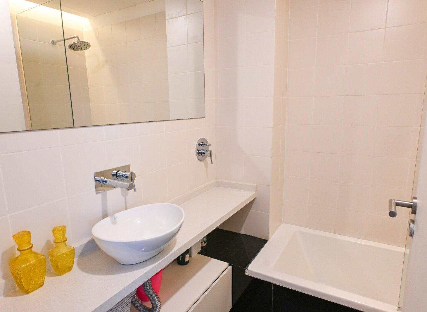 Foto de Venta Monoambiente en Florida. Con Cochera. Apto profesional, imagen 5