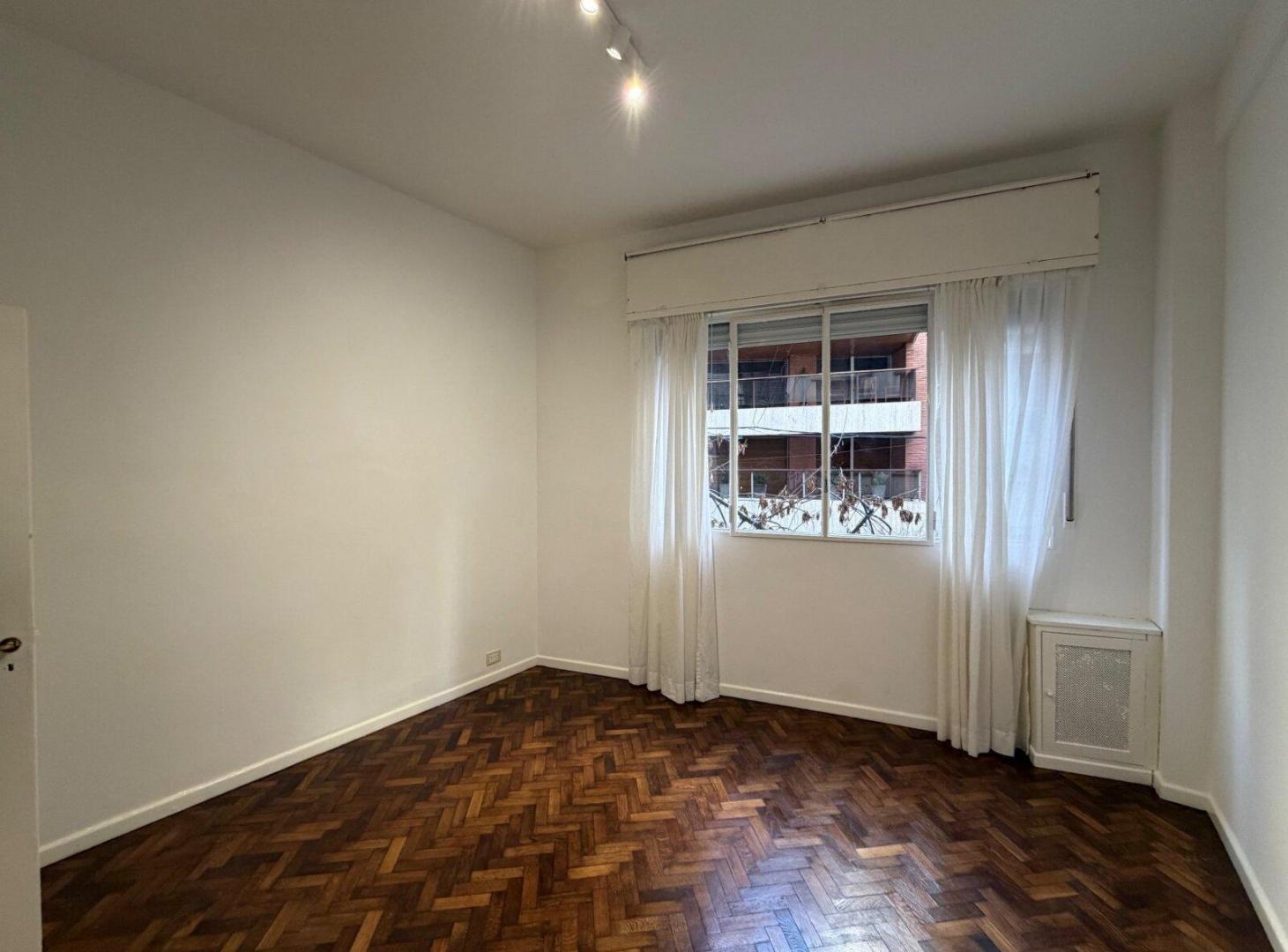 Foto de Venta 2 ambientes en Recoleta/ plaza Vicente Lopez, imagen 3