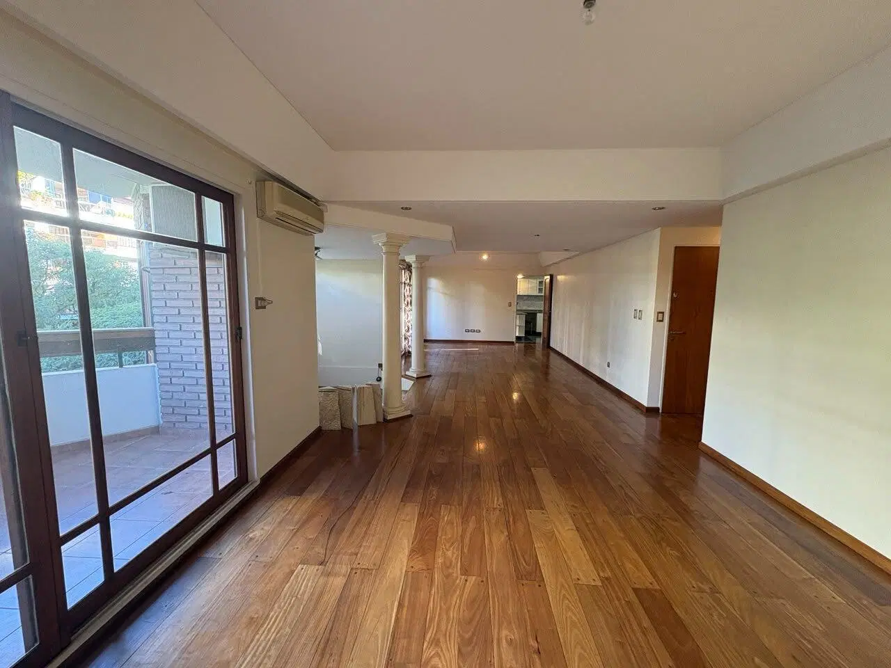 Venta Departamento 5 amb c/dependendia-3 cocheras y baulera 8