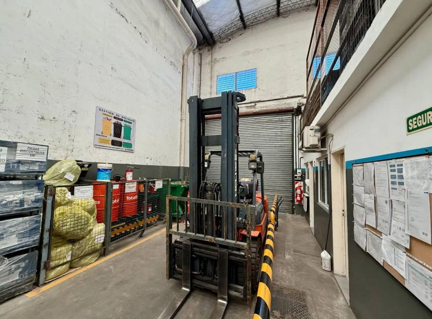 GALPÓN INDUSTRIAL CON PUENTE GRÚA + DOBLE FRENTE | SAN MARTÍN | 959 m² 5