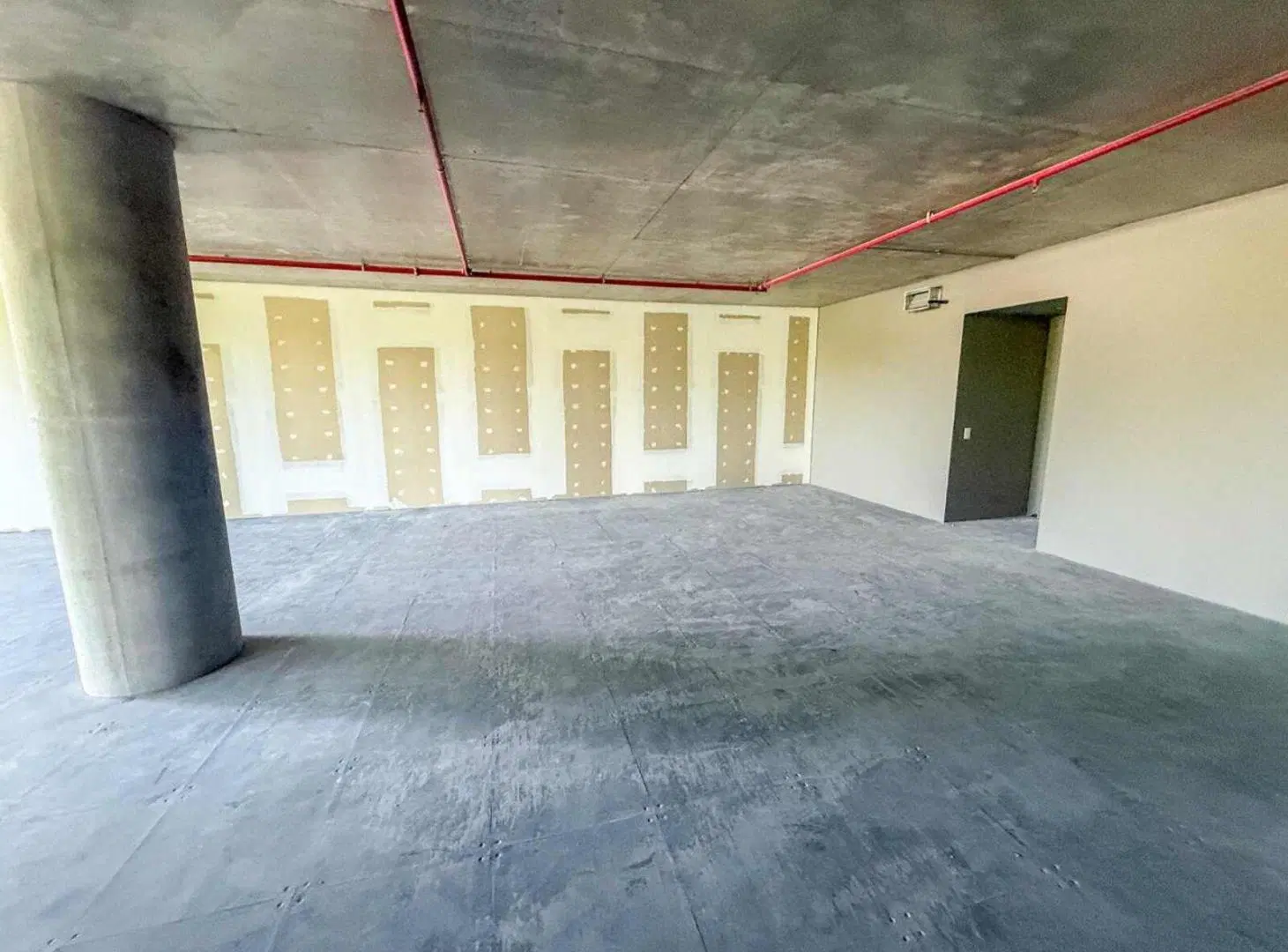 ALQUILER OFICINA PREMIUM MIRABILIA 3 COCHERAS 2