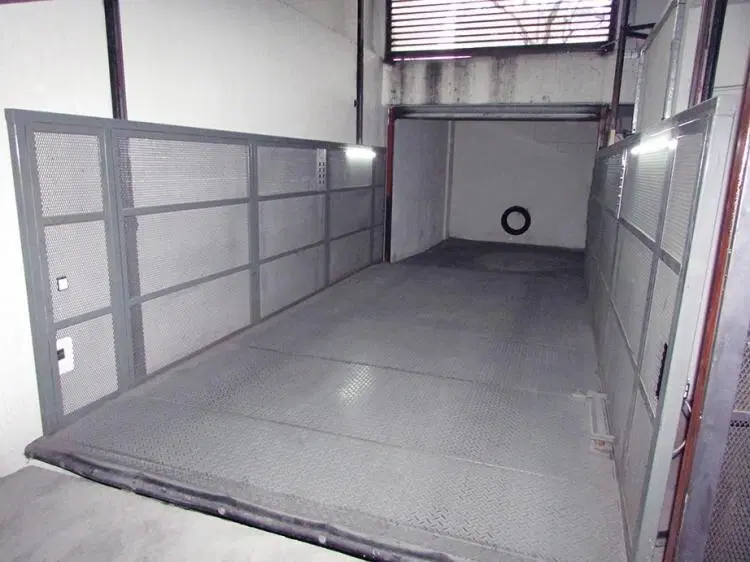 VENTA COCHERA FIJA EN ALMAGRO 4