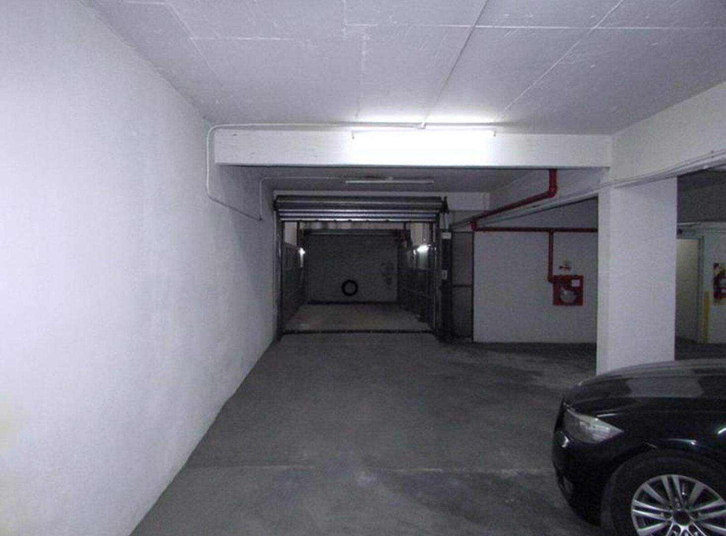 Foto de VENTA COCHERA FIJA EN ALMAGRO, imagen 2
