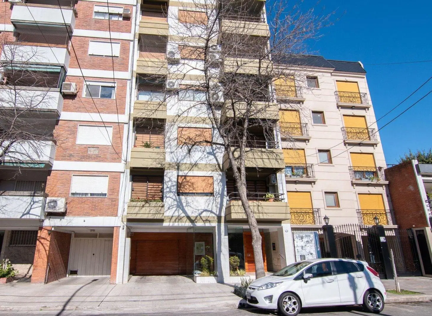 VENTA DEPTO 4 AMBIENTES VILLA DEVOTO CON 2 COCHERAS 1