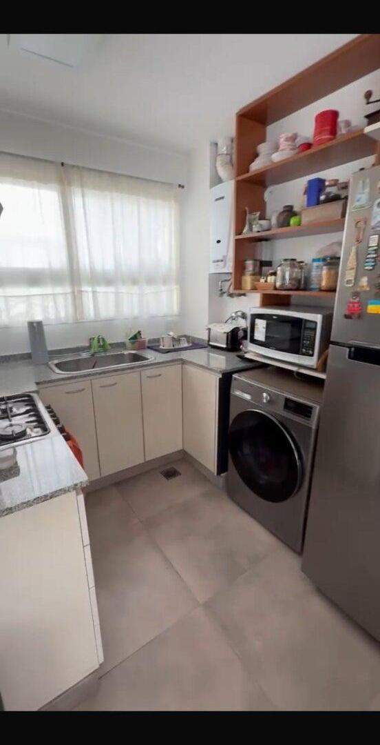 Foto de VENTA DEPARTAMENTO DUPLEX 3 , 4 AMB EN SAAVEDRA CON COCHERA Y BAULERA, imagen 2