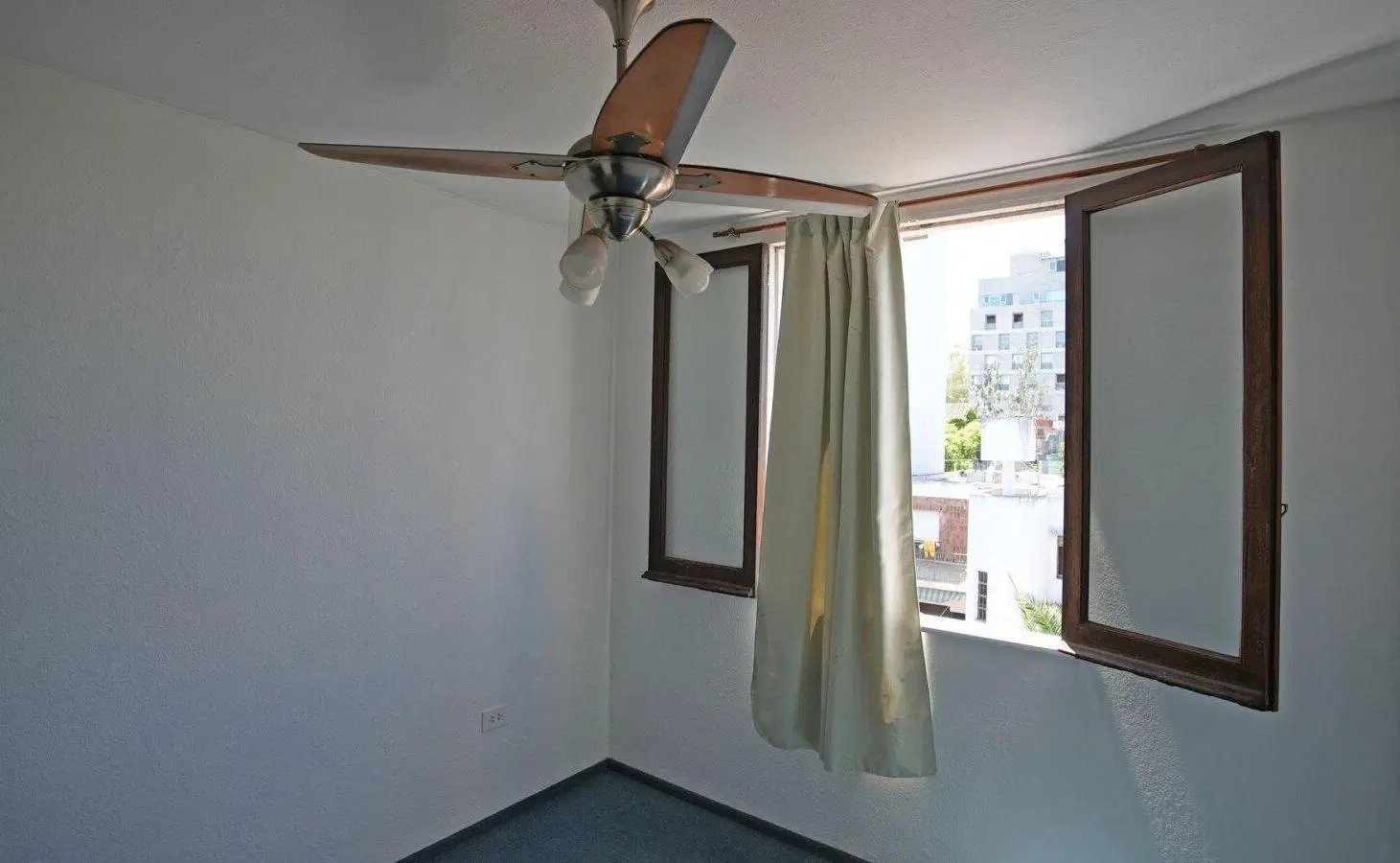 3 Ambientes en Libertador con Bajas Expensas 4