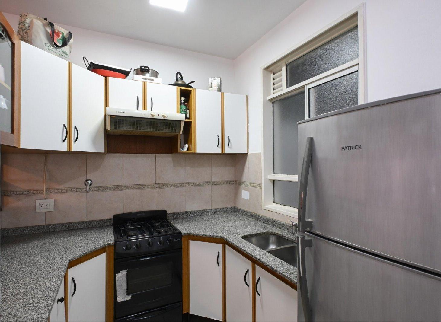Foto de Venta depto 3 ambientes con balcón - Cohglan, imagen 2