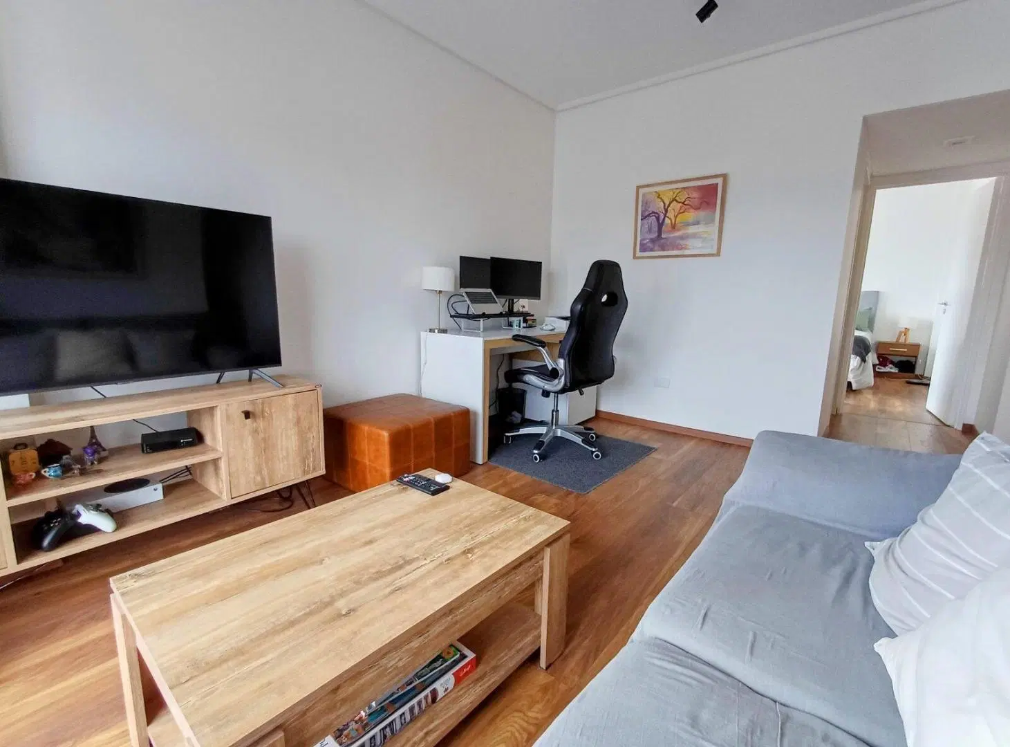 Alquiler 2 Ambientes Amoblado Balcón piso alto cochera En Caballito - Impecable 2