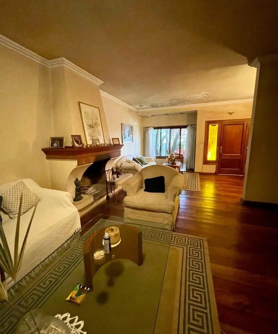 Venta de casa 7 ambientes en Olivos. 1