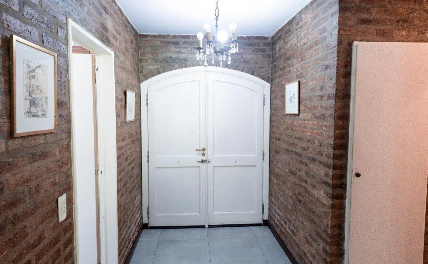 VENTA CASA - CLUB DE CAMPO PUEYRREDON 1