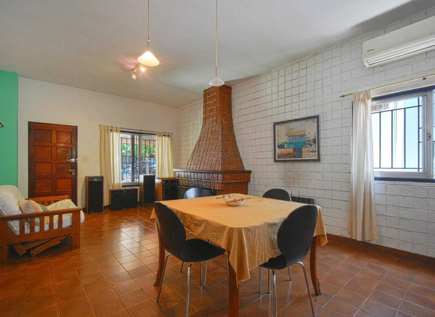 Casa 4 amb. con jardín, pileta y parrilla - Martínez 3