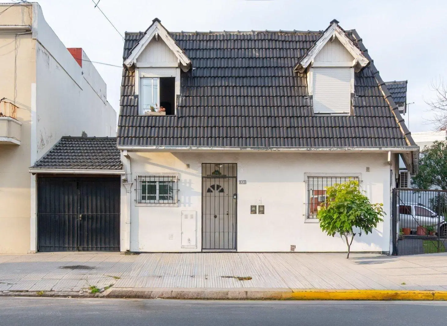 PH de 4 ambientes con cochera, suite y parrilla | Sin expensas | Versalles 1