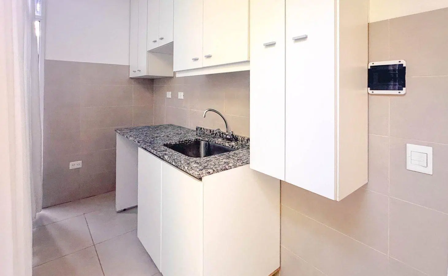 Alquiler Casa 5 AMB. con PILETA y JARDÍN | Barrio SAN MARCO 5