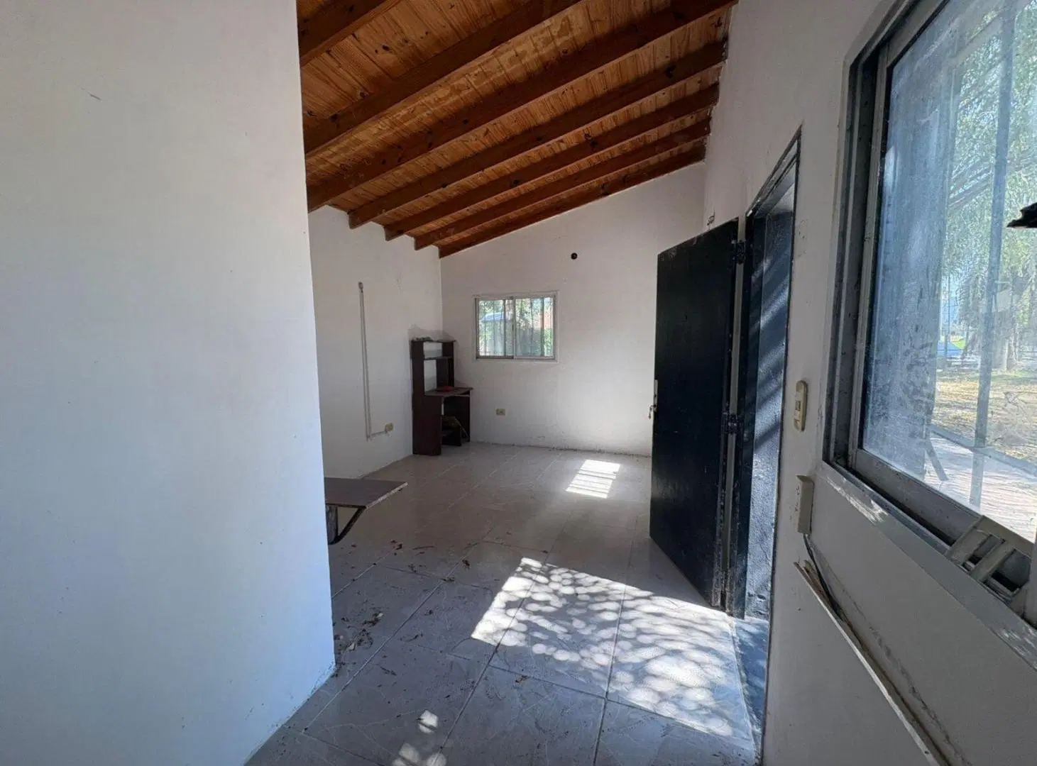 ALQUILER TERRENO + OFICINA | 475,50 m² | PILAR 1
